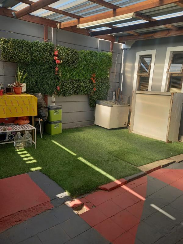 2 Bedroom Property for Sale in Parow Western Cape